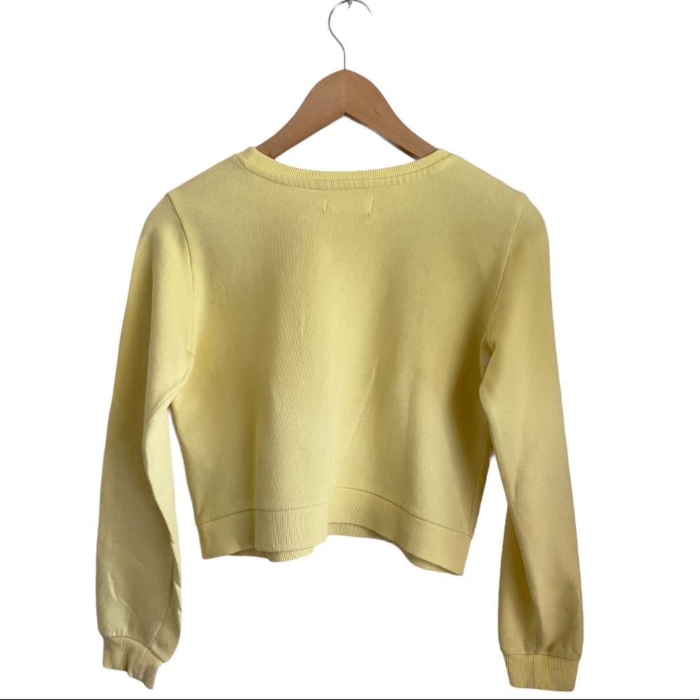 💥HP💥 Girl’s “Finally Fryday” Sweatshirt - Picture 3 of 5